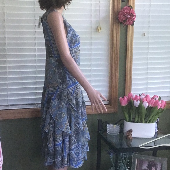 F
✅Final Reduced Price✅Gorgeous Asymmetrical Dress - Picture 6 of 10